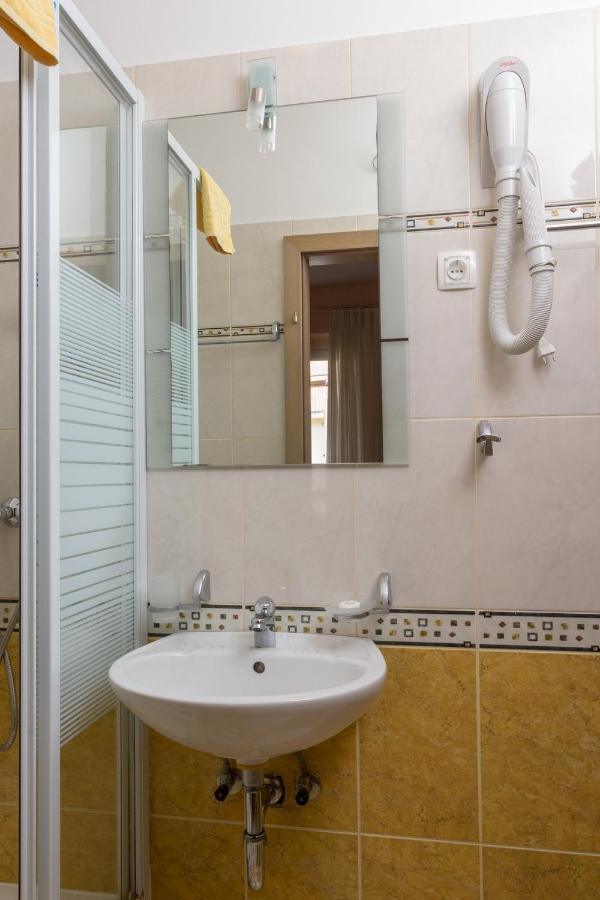 Villa Alesa Tučepi Εξωτερικό φωτογραφία