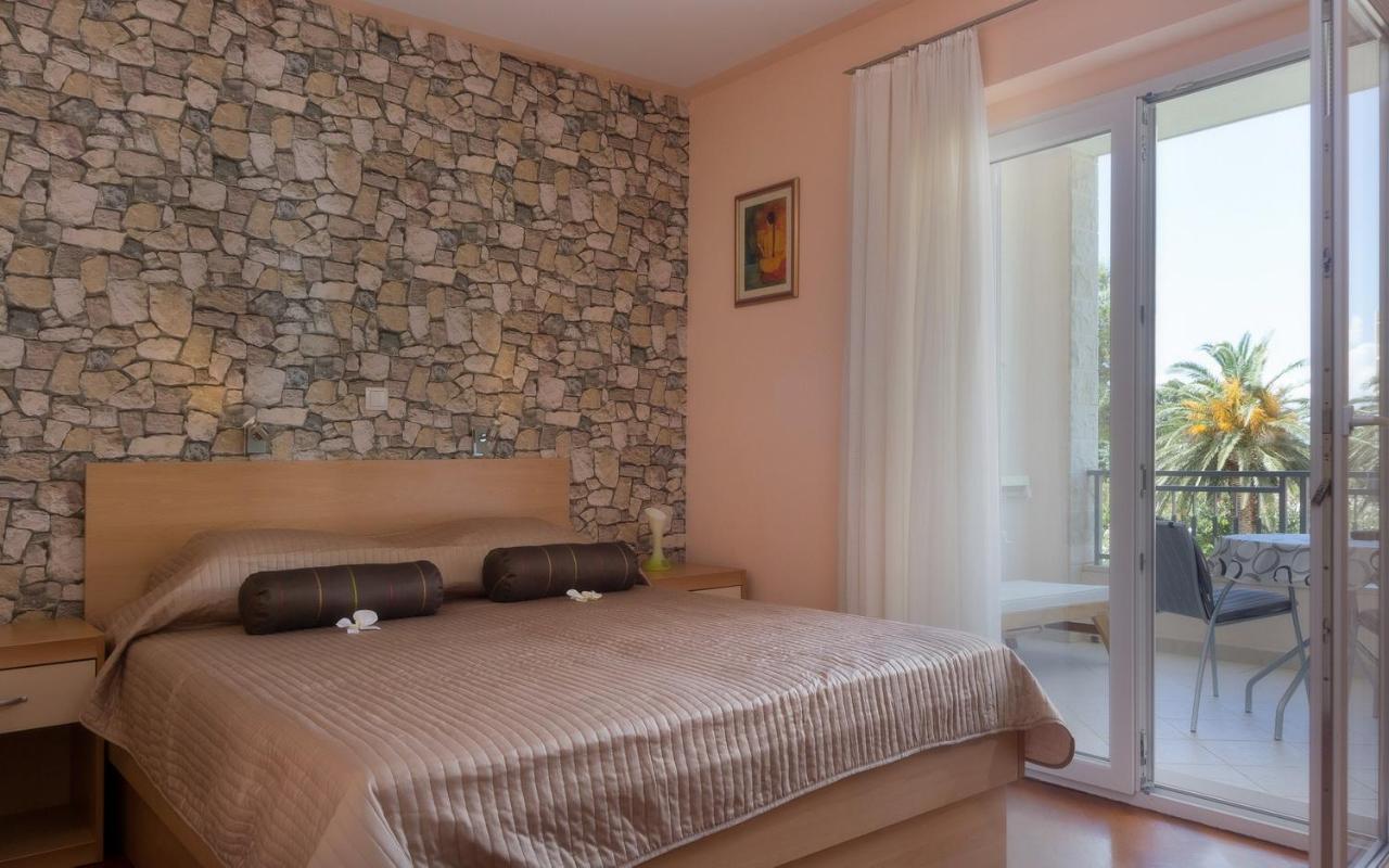 Villa Alesa Tučepi Εξωτερικό φωτογραφία