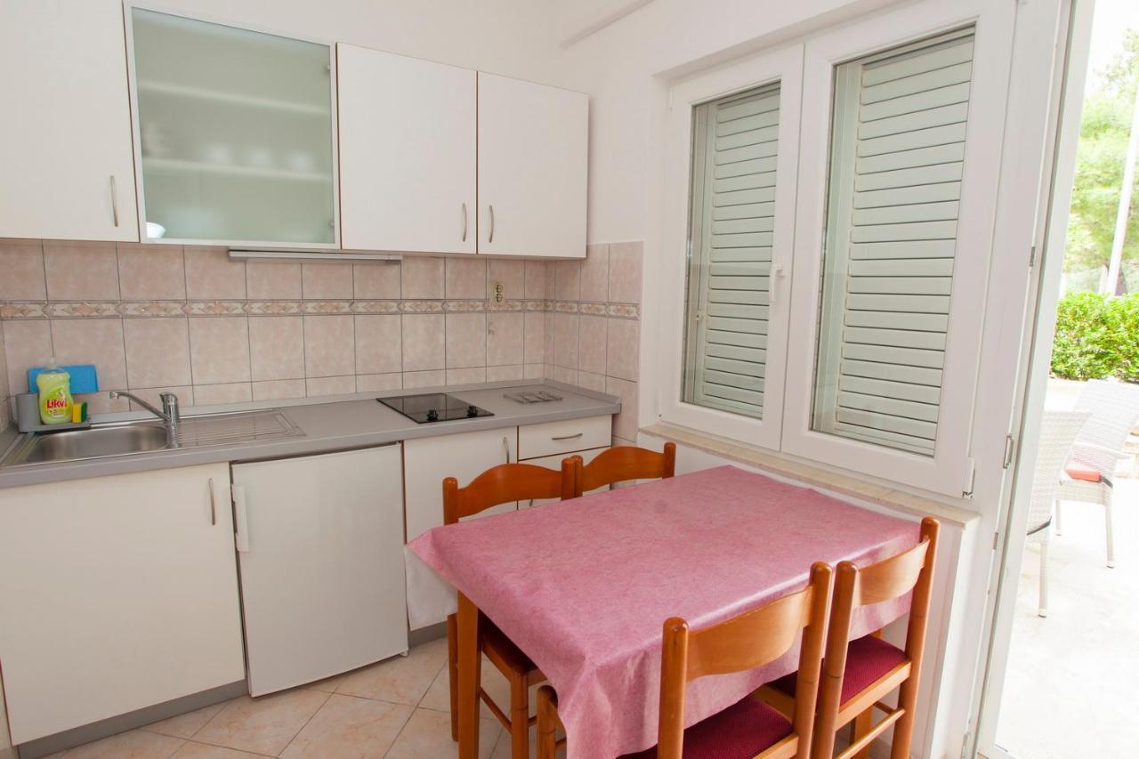 Villa Alesa Tučepi Εξωτερικό φωτογραφία