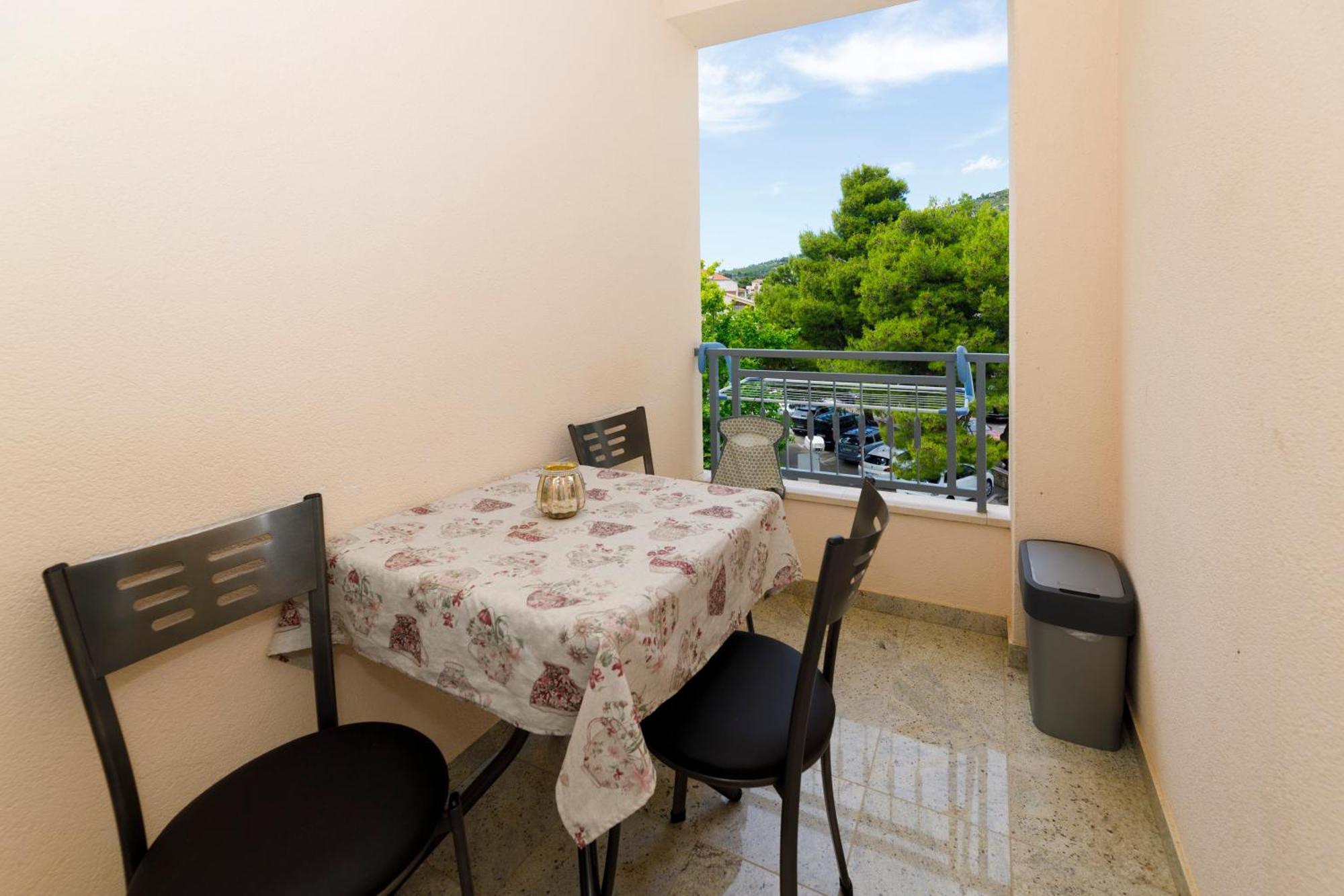 Villa Alesa Tučepi Εξωτερικό φωτογραφία